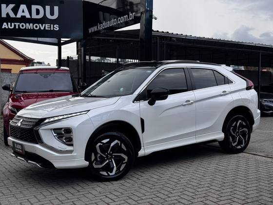 MITSUBISHI ECLIPSE CROSS 1.5 MIVEC TURBO GASOLINA HPE-S S-AWC CVT MITSUBISHI ECLIPSE CROSS 1.5 MIVEC TURBO GASOLINA HPE-S S-AWC CVT